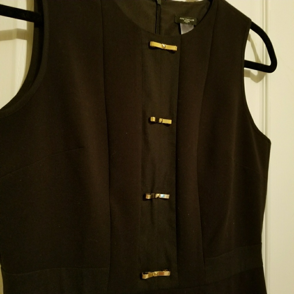NWT Ann Taylor Black Knee Length Sheath Dress - Picture 5 of 6